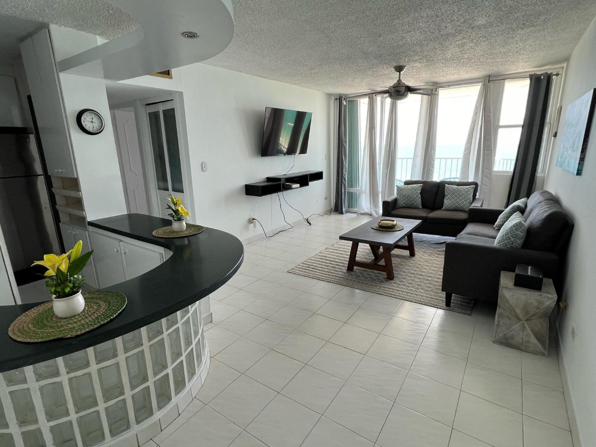 Apartmán Gorgeous Ocean View 1Br W/Beach Acess & Pool San Juan Exteriér fotografie